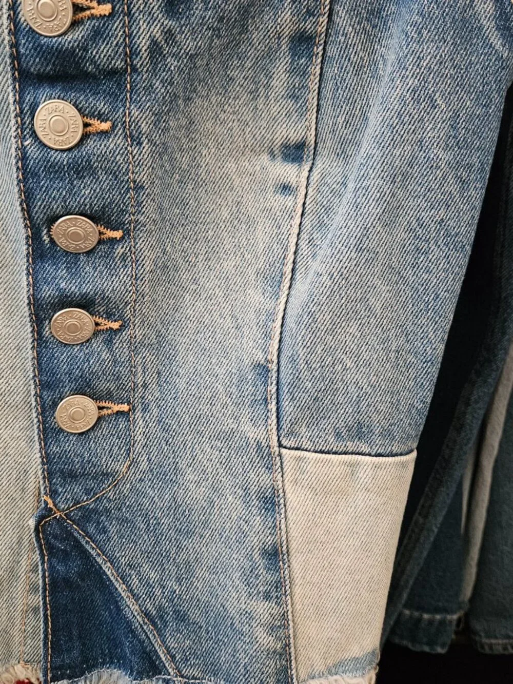 ZARA patchwork denim cropped corset top with buttons - Picture 3 of 4